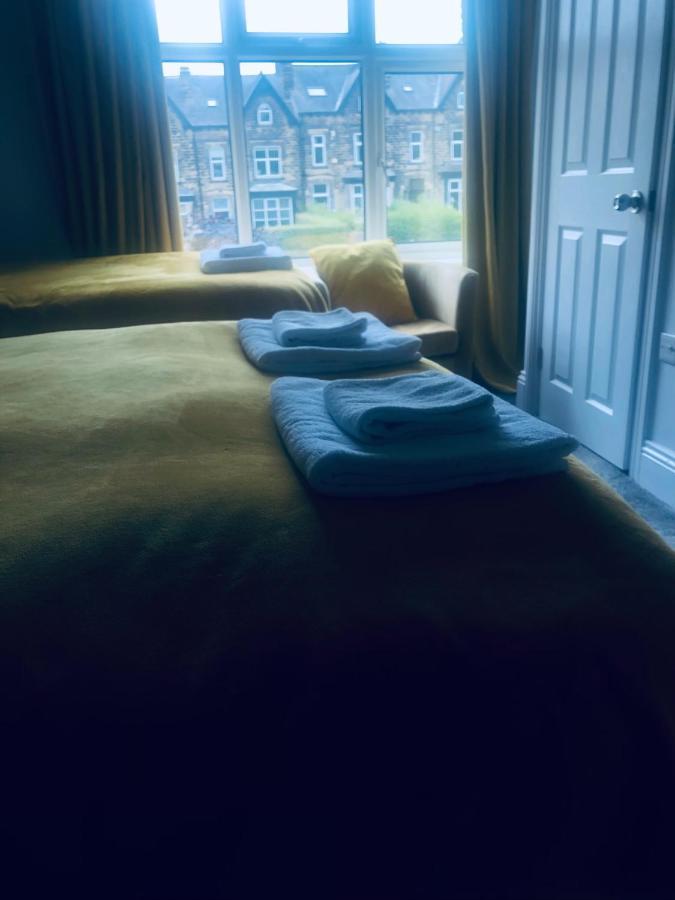 The Beechwood Bed & Breakfast Лийдс Екстериор снимка