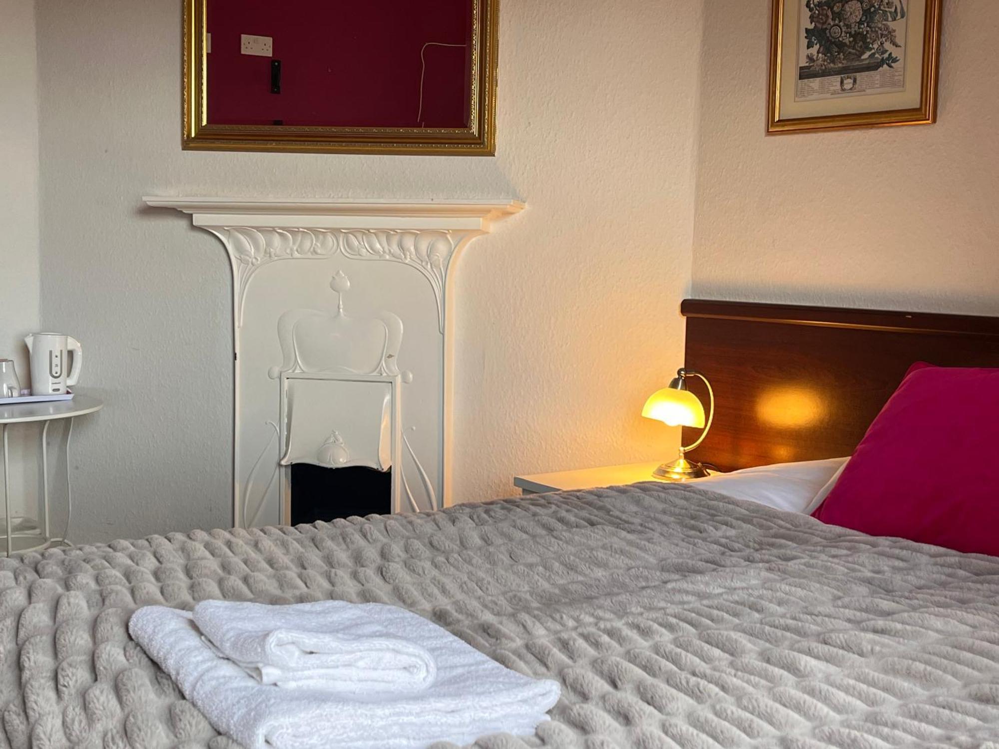 The Beechwood Bed & Breakfast Лийдс Екстериор снимка